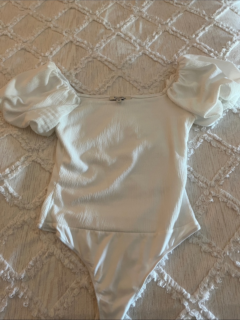 Francesca’s Women’s Puff Sleeve Ivory Bodysuit